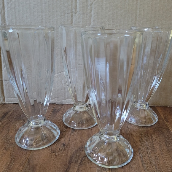 Set of 4 parfait glasses - Picture 2 of 4